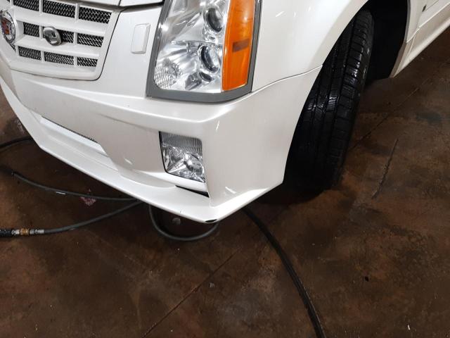 Photo 9 from auction – 2008 CADILLAC SRX with VIN 1GYEE437X80140781