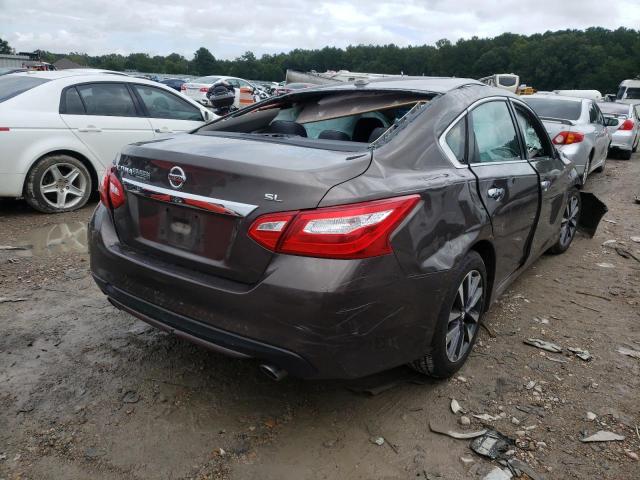 Photo 4 from auction – 2017 NISSAN ALTIMA 2.5 with VIN 1N4AL3AP1HC197172