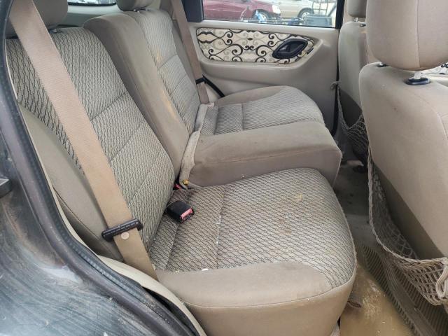 Photo 6 from auction – 2004 FORD ESCAPE XLT with VIN 1FMCU03124KA81255