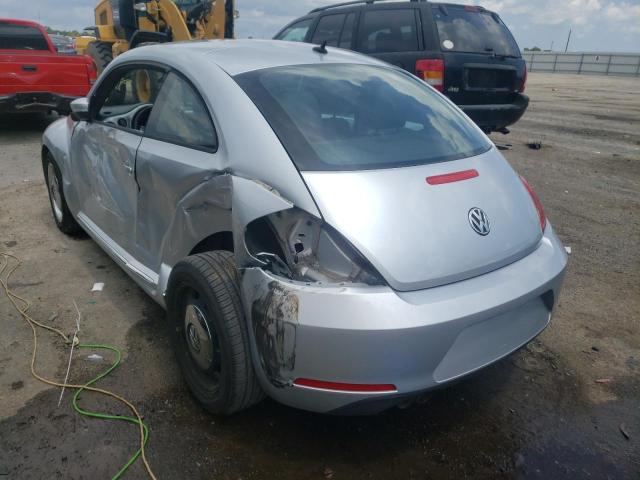 Photo 3 from auction – 2012 VOLKSWAGEN BEETLE with VIN 3VWHP7AT5CM623595
