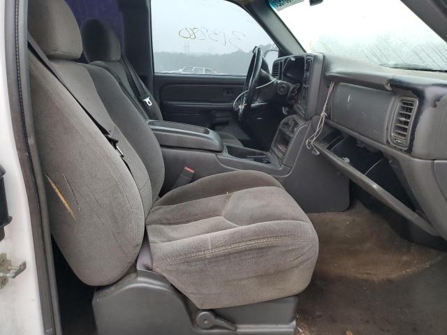 Photo 5 from auction – 2005 CHEVROLET SILVERADO with VIN 1GCHC29U05E161373