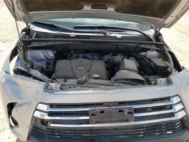 Foto 7 de la subasta – 2018 TOYOTA HIGHLANDER con VIN 5TDYZRFH7JS245631