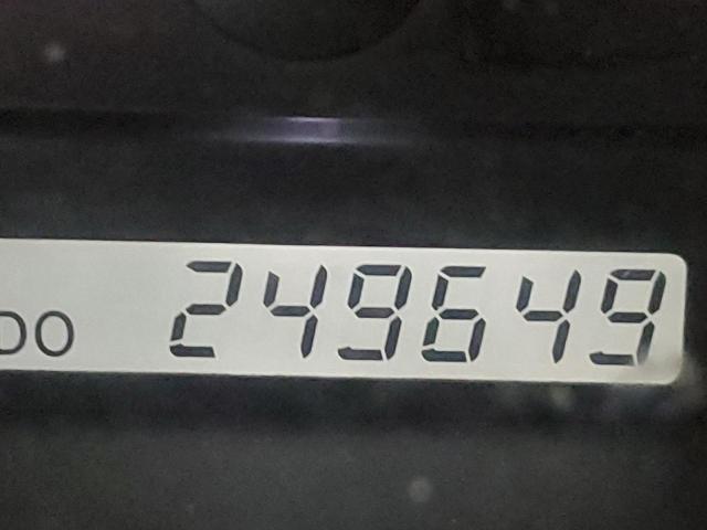 Photo 8 from auction – 2003 TOYOTA CAMRY with VIN JTDBF30K230111017