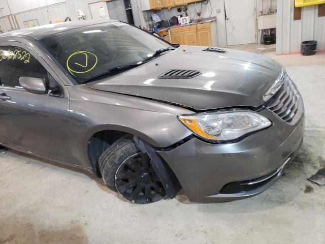 Photo 9 from auction – 2013 CHRYSLER 200 TOURIN with VIN 1C3CCBBB7DN690132