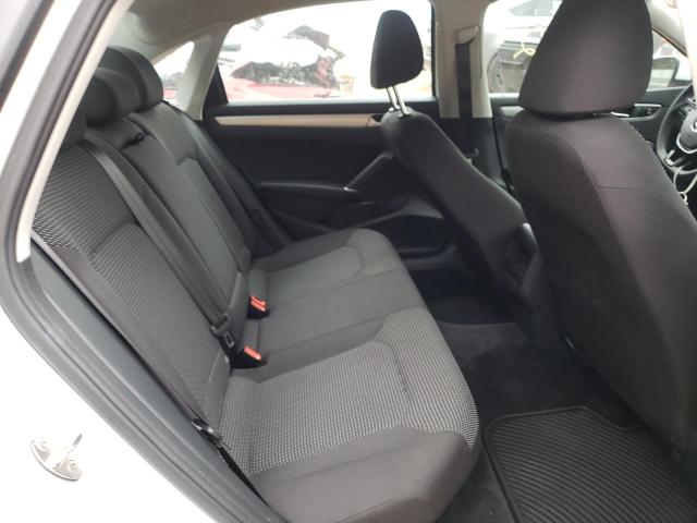Photo 6 from auction – 2016 VOLKSWAGEN PASSAT S with VIN 1VWAS7A37GC022924