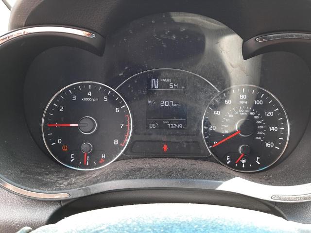 Photo 8 from auction – 2017 KIA FORTE LX with VIN 3KPFK4A75HE075304