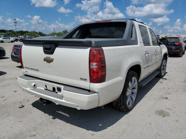 Photo 4 from auction – 2011 CHEVROLET AVALANCHE with VIN 3GNTKGE38BG173192