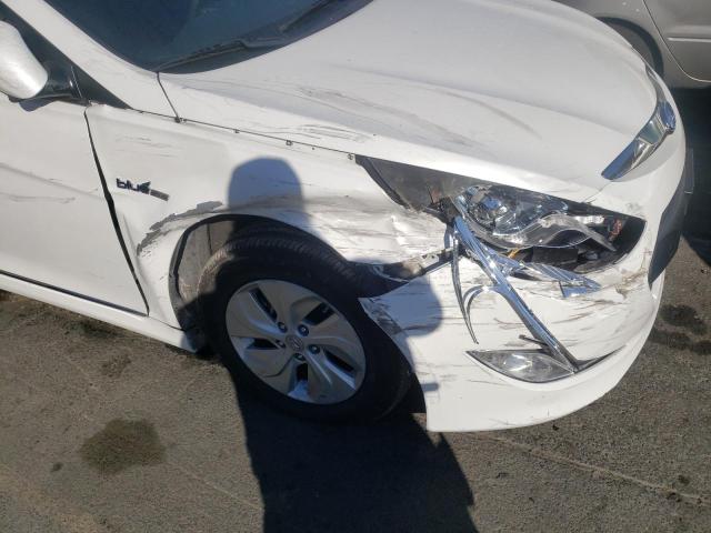 Photo 9 from auction – 2013 HYUNDAI SONATA HYB with VIN KMHEC4A49DA088502