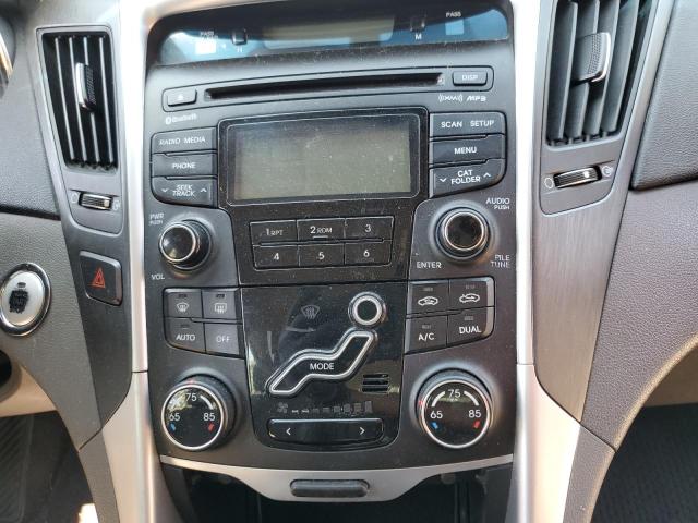 Photo 9 from auction – 2012 HYUNDAI SONATA SE with VIN 5NPEC4AB8CH409956