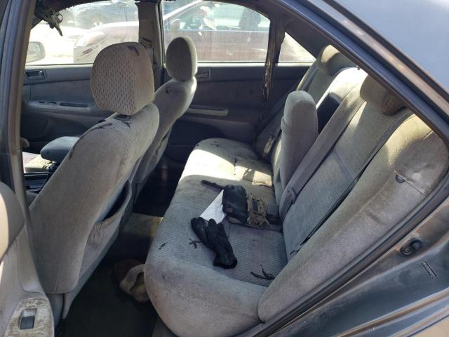 Photo 6 from auction – 2004 TOYOTA CAMRY LE with VIN 4T1BE32K84U818161