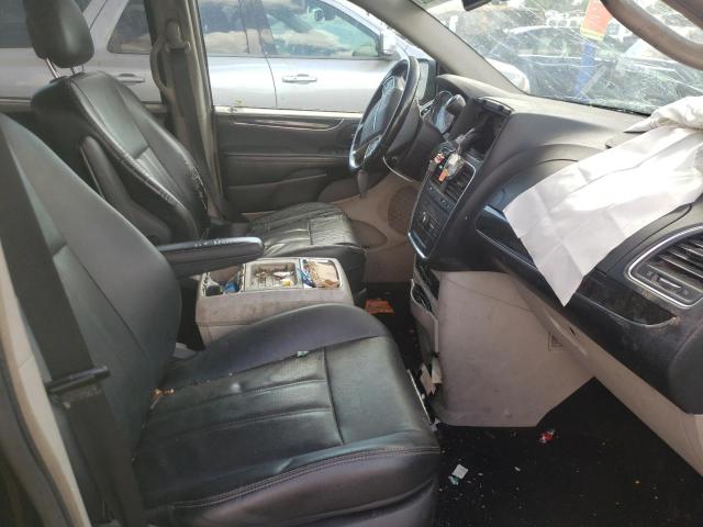 Photo 5 from auction – 2014 CHRYSLER TOWN & COU with VIN 2C4RC1CG1ER277931