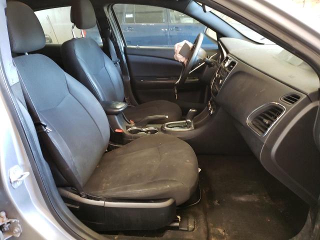 Photo 5 from auction – 2013 CHRYSLER 200 LX with VIN 1C3CCBAB5DN761099