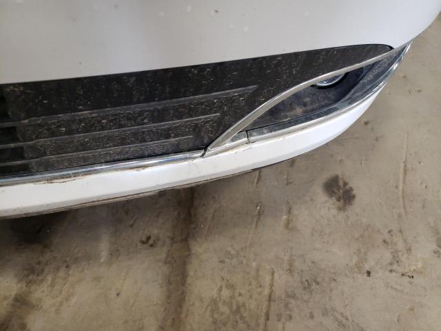 Photo 9 from auction – 2019 LINCOLN MKT with VIN 2LMHJ5AT5KBL01970