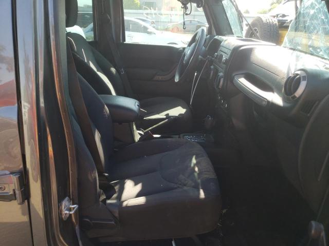 Photo 5 from auction – 2016 JEEP WRANGLER U with VIN 1C4BJWDG4GL220766