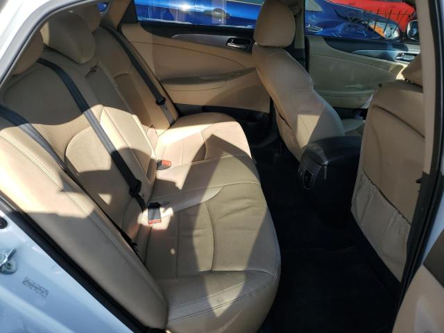 Photo 6 from auction – 2013 HYUNDAI SONATA HYB with VIN KMHEC4A43DA079133