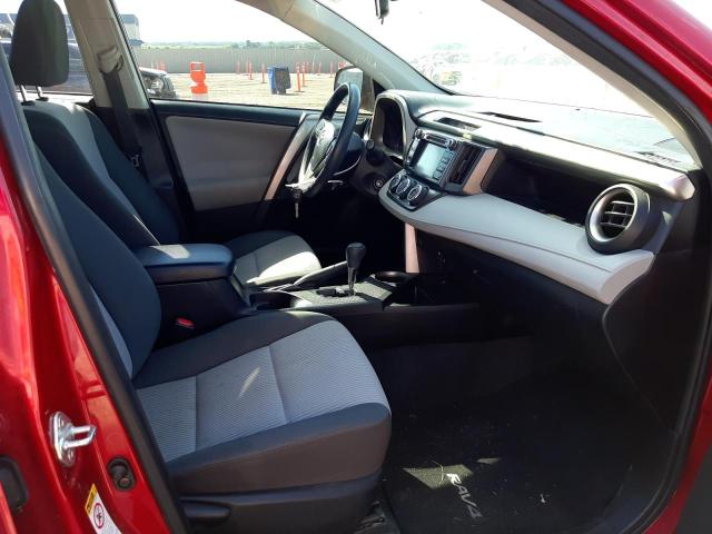 Photo 5 from auction – 2015 TOYOTA RAV4 LE with VIN JTMBFREV4FJ050709