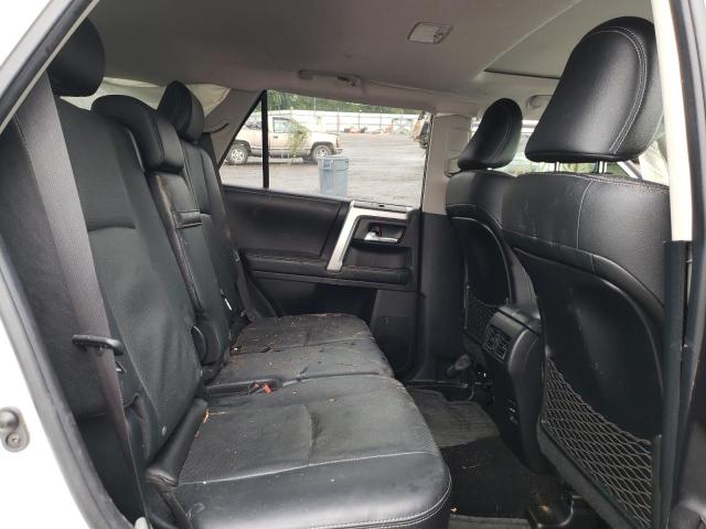 Photo 6 from auction – 2015 TOYOTA 4RUNNER SR with VIN JTEZU5JR0F5104212