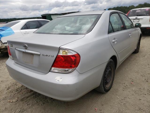 Photo 4 from auction – 2005 TOYOTA CAMRY LE with VIN 4T1BE32K35U520893
