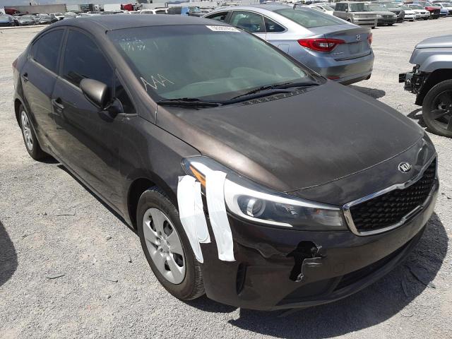 KIA FORTE LX 2017 with VIN 3KPFK4A75HE075304 - Photo from auction