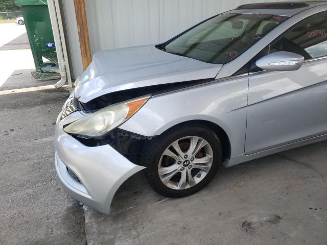 Photo 9 from auction – 2011 HYUNDAI SONATA SE with VIN 5NPEC4AC9BH094463