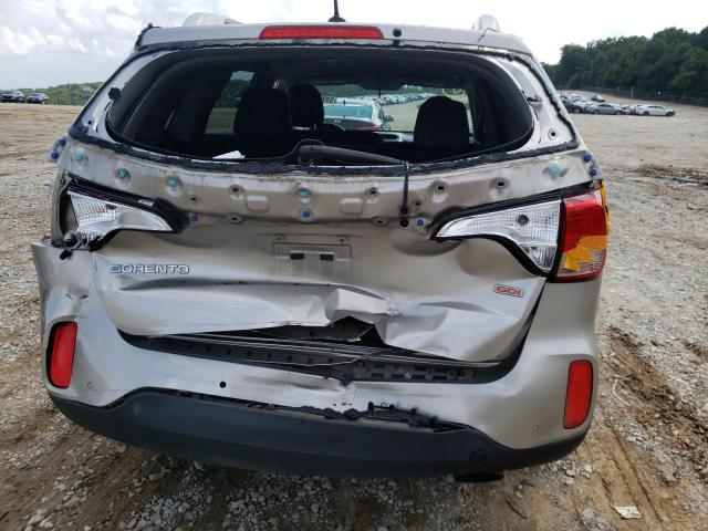 Photo 9 from auction – 2015 KIA SORENTO LX with VIN 5XYKTCA60FG628552