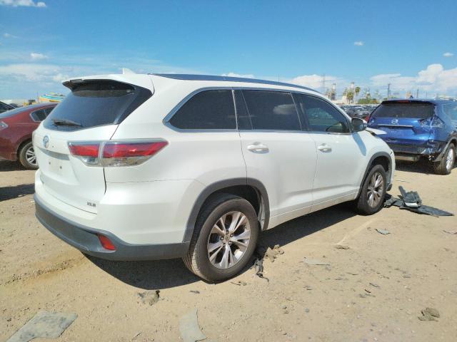 Photo 4 from auction – 2015 TOYOTA HIGHLANDER with VIN 5TDKKRFHXFS093622