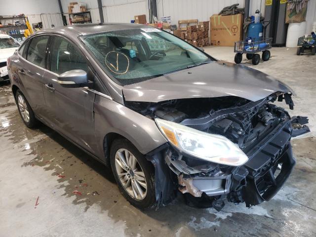 FORD FOCUS SEL 2012 with VIN 1FAHP3H29CL196115 - Photo from auction