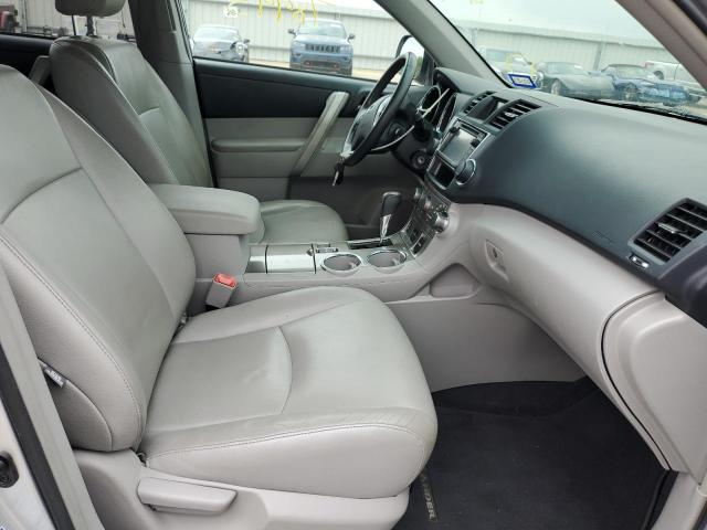Photo 5 from auction – 2013 TOYOTA HIGHLANDER with VIN 5TDBK3EH1DS269260