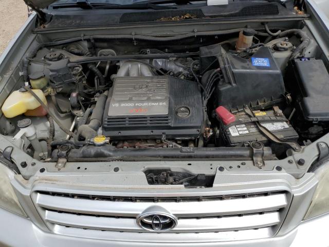Photo 7 from auction – 2002 TOYOTA HIGHLANDER with VIN JTEGF21A720037917