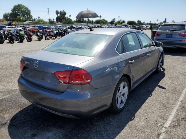 Photo 4 from auction – 2012 VOLKSWAGEN PASSAT SE with VIN 1VWBP7A36CC073685