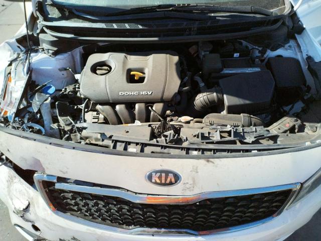 Photo 7 from auction – 2017 KIA FORTE LX with VIN 3KPFK4A74HE140949
