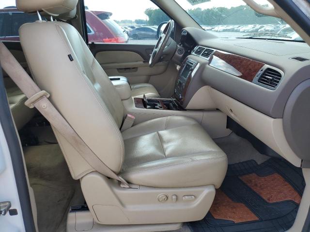 Photo 5 from auction – 2011 CHEVROLET AVALANCHE with VIN 3GNMCGE05BG150167
