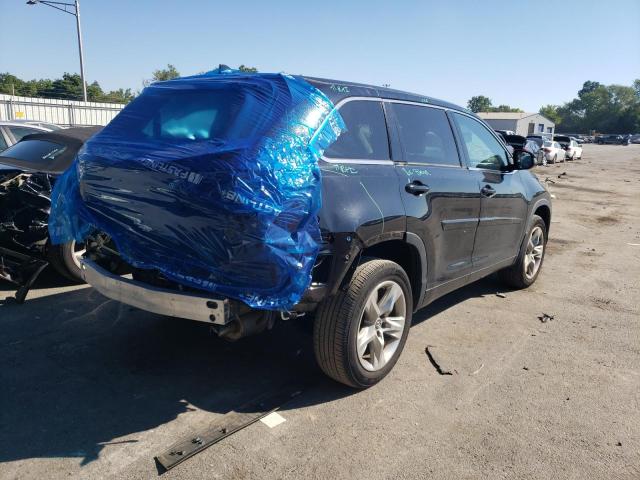 Photo 4 from auction – 2019 TOYOTA HIGHLANDER with VIN 5TDDZRFH8KS977363