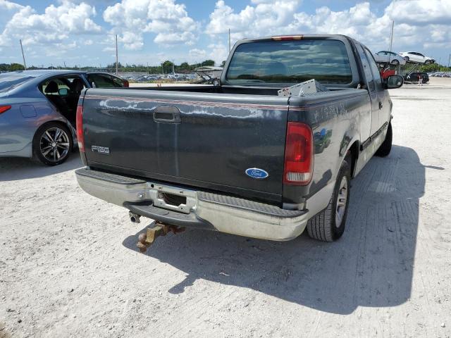 Photo 4 from auction – 1997 FORD F150 with VIN 2FTDX1763VCA62635
