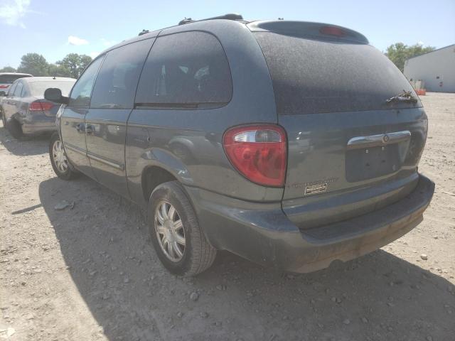 Photo 3 from auction – 2005 CHRYSLER TOWN & COU with VIN 2C4GP54L85R499638