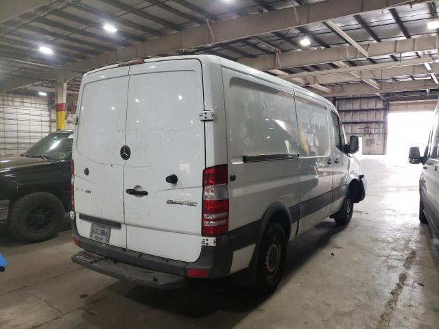 Photo 4 from auction – 2014 MERCEDES-BENZ SPRINTER 2 with VIN WD3PE7DC6E5860986