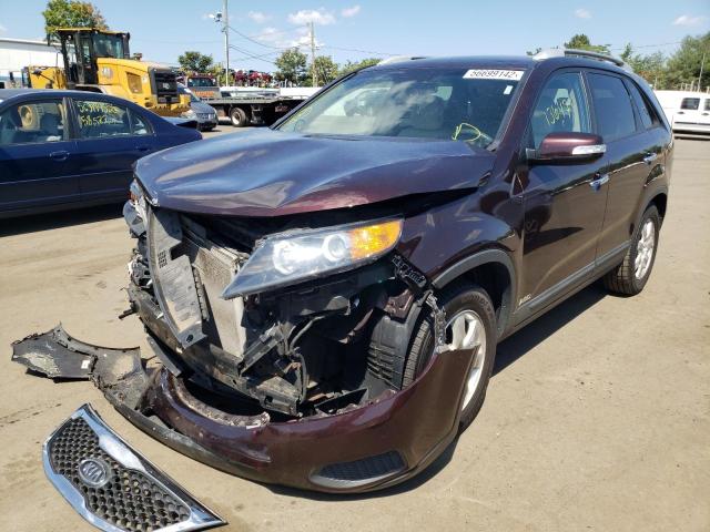 Photo 2 from auction – 2013 KIA SORENTO LX with VIN 5XYKTDA28DG319587