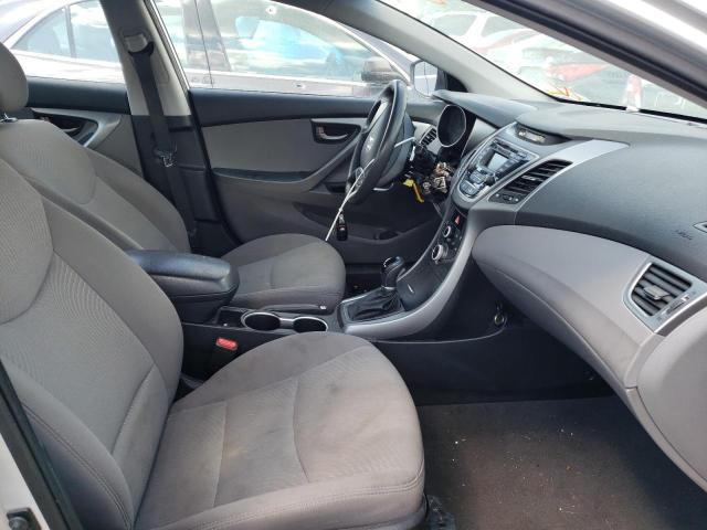 Photo 5 from auction – 2016 HYUNDAI ELANTRA SE with VIN 5NPDH4AE2GH718884