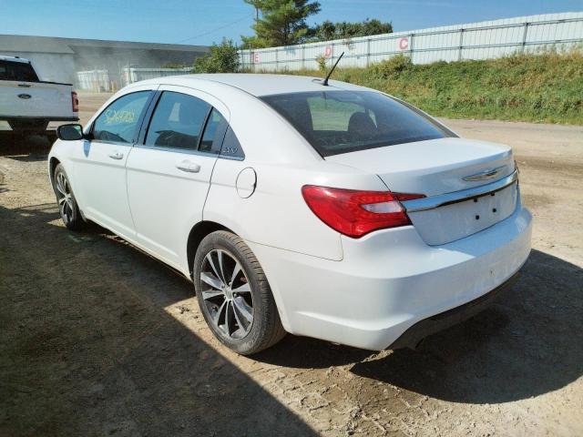 Photo 3 from auction – 2014 CHRYSLER 200 LIMITE with VIN 1C3CCBCG6EN179359