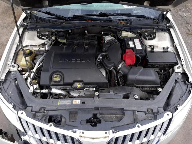 Zdjęcie 7 z aukcji – 2010 LINCOLN MKZ z VIN 3LNHL2GC4AR658052