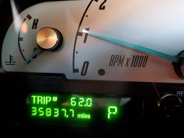 Photo 8 from auction – 2002 FORD THUNDERBIR with VIN 1FAHP60A62Y110331