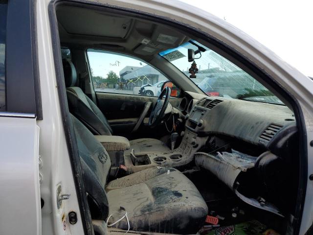 Photo 5 from auction – 2013 TOYOTA HIGHLANDER with VIN 5TDBK3EH6DS255001