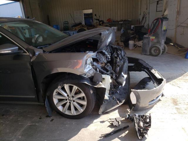 Photo 9 from auction – 2012 VOLKSWAGEN PASSAT SEL with VIN 1VWCP7A36CC010722