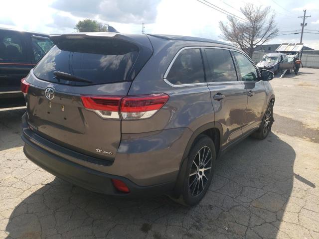 Photo 4 from auction – 2017 TOYOTA HIGHLANDER with VIN 5TDJZRFH8HS391452
