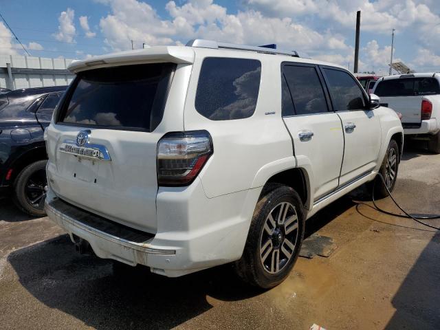 Photo 4 from auction – 2018 TOYOTA 4RUNNER SR with VIN JTEBU5JR0J5574444