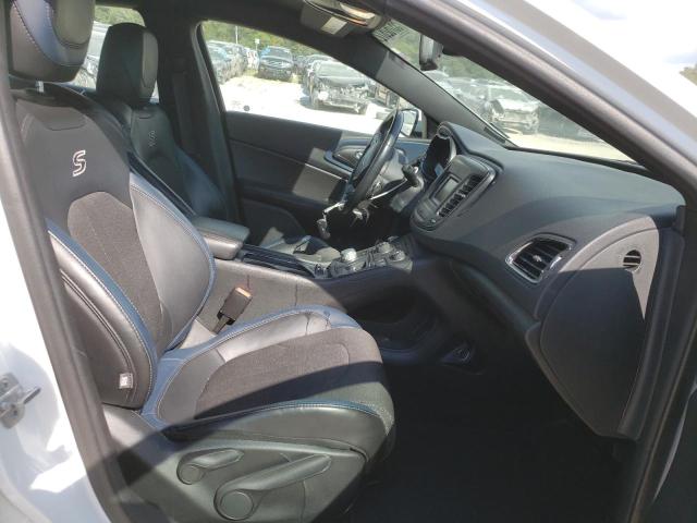 Photo 5 from auction – 2015 CHRYSLER 200 S with VIN 1C3CCCDG1FN530328
