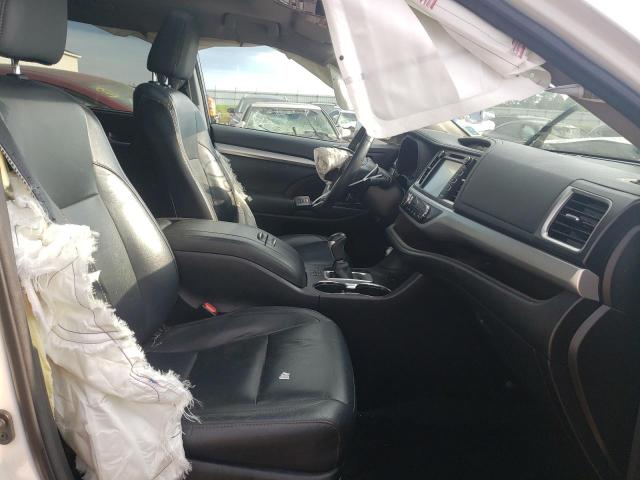Photo 5 from auction – 2015 TOYOTA HIGHLANDER with VIN 5TDJKRFH2FS111476