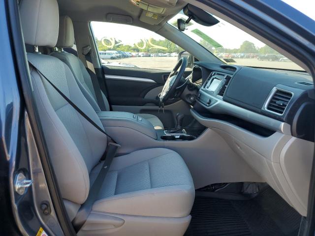 Photo 5 from auction – 2019 TOYOTA HIGHLANDER with VIN 5TDBZRFHXKS746696