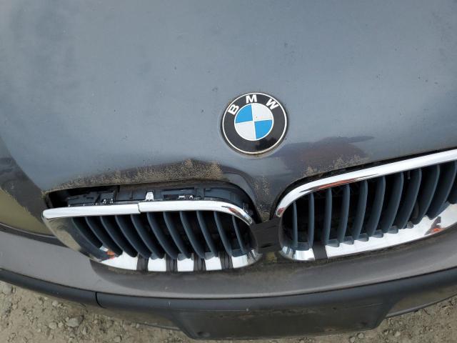 Photo 9 from auction – 2003 BMW 325 I with VIN WBAEV33413KL85727
