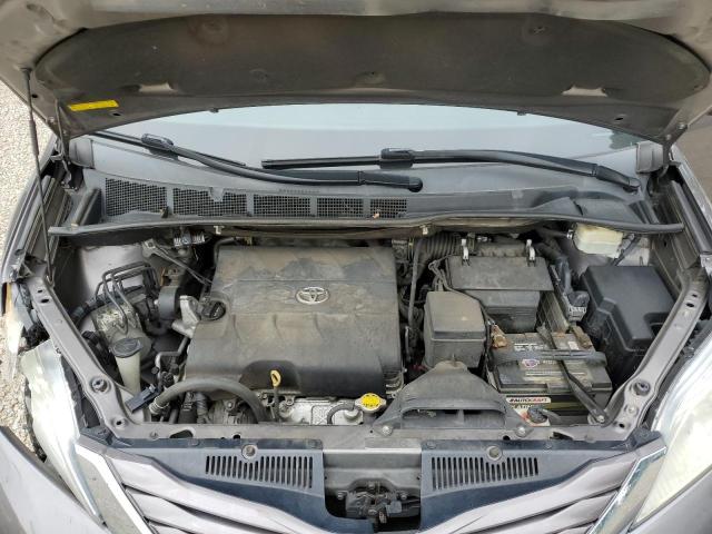 Photo 7 from auction – 2016 TOYOTA SIENNA LE with VIN 5TDKK3DC5GS738568